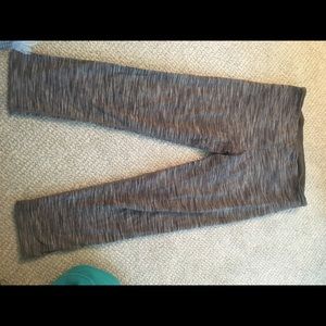 Lululemon capris